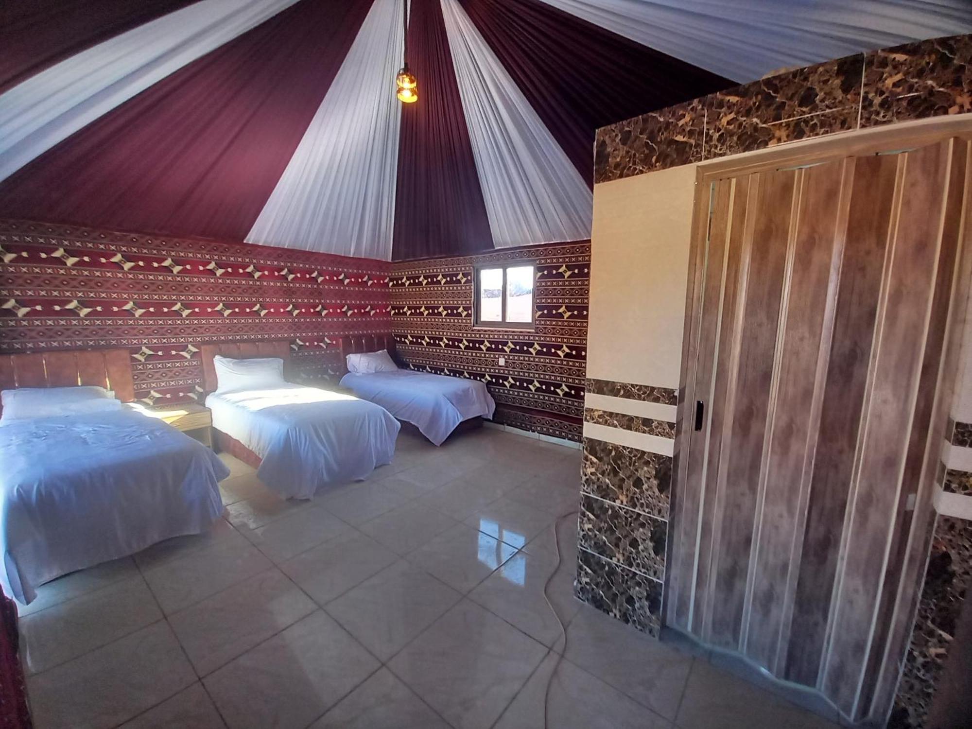Falling Stars Camp Wadi Rum Luaran gambar