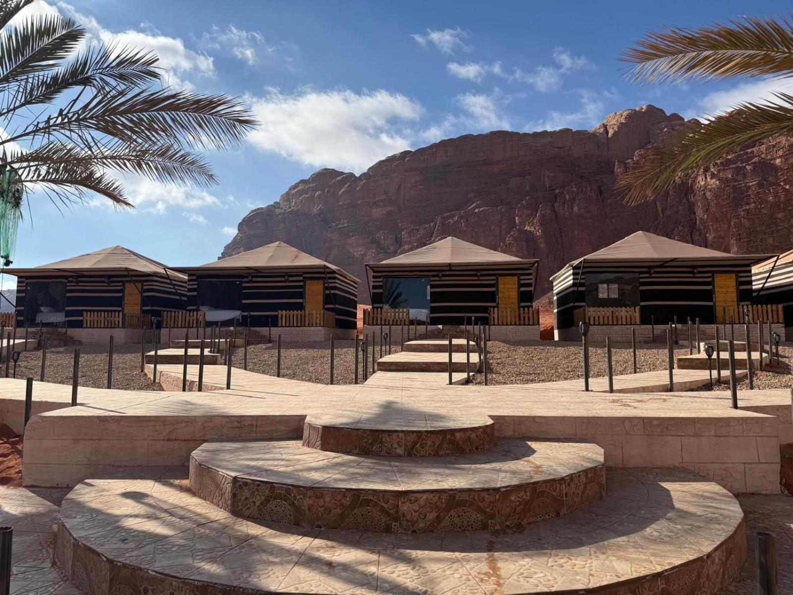 Falling Stars Camp Wadi Rum Luaran gambar